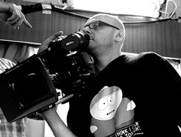 Mirosław Jakubik - foxmultimedia, internet, TV, spot reklamowy, filmy reklamowe, studio filmowe, produkcja filmowa, filmy dydaktyczne, filmy edukacyjne, filmy instruktażowe, filmy promocyjne, filmy szkoleniowe, film reklamowy, filmy korporacyjne, produkcja filmów reklamowych, produkcja filmów